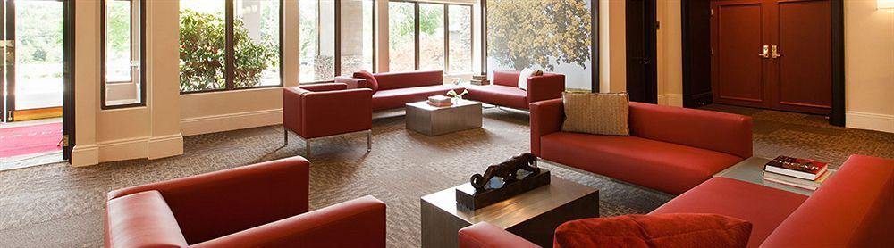 Ramada By Wyndham Rock Hill At Sullivan Center Exteriér fotografie