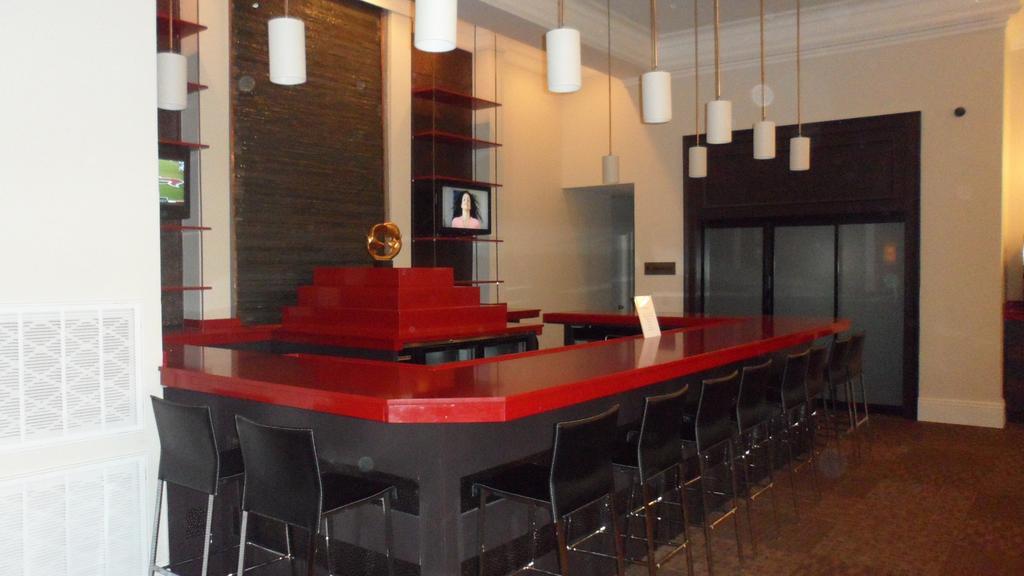 Ramada By Wyndham Rock Hill At Sullivan Center Exteriér fotografie